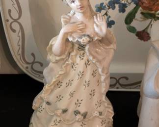 Plastercraft figurine