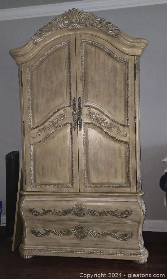 Lovely Havertys Armoire TV Not Included