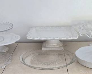 Beautiful Cake Stands and Serving Trays