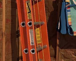 Keller 16ft Fiberglass Extension Ladder