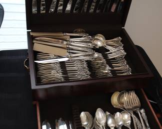 Wallace "Grand Baroque" sterling silver flatware (no monos) 126 pieces