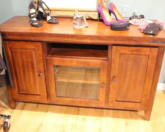 TV cabinet