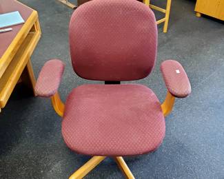 Desk chair $25