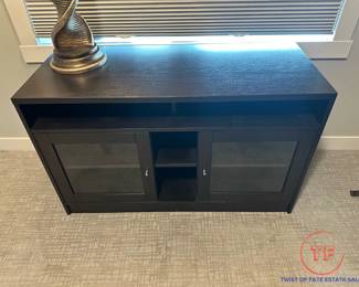 Display Console / Cabinet
