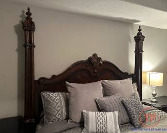 BERNHARDT Grand Savannah Bedroom Furniture Set with King Size Post Bed