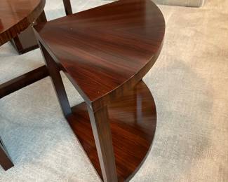 BROWNSTONE Furniture Round Coffee Table with Nesting Stools