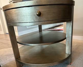 HOOKER Furniture Sanctuary Round Lamp Table with Drawer