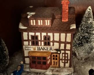 GOLDEN SWAN BAKER DEPT 56