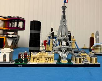 LEGO #21044 PARIS