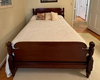 FULL SIZE BED