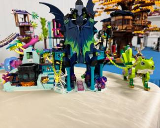 LEGO #41194 NOCTURA'S TOWER AND THE EARTH FOX RESCUE