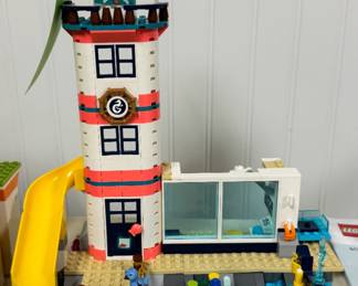 LEGO #41380 LIGHTHOUSE RESCUE CENTER