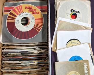 7" 45 Vinyl Records - Mixed Lot