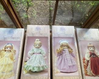 15" Four Season Precious Moments dolls