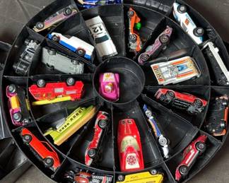 Vintage Toy Cars Carrier Matchbox, Hotwheels  Corgi