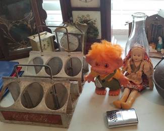vintage toys, clocks 