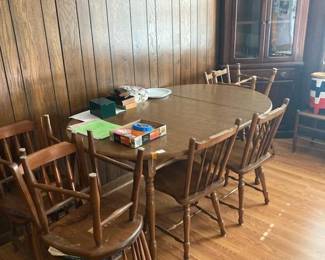 Table and 6 chairs