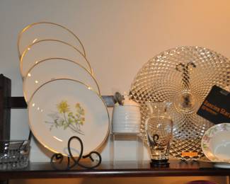 Beautiful Set of Richard Ginori (Italy) "Primavera" Porcelain Plates with Gold Trim , Shown with an Outstanding Natchmann "Dancing Stars" Crystal Plate, an Aynsley China Condiment Holder and More.