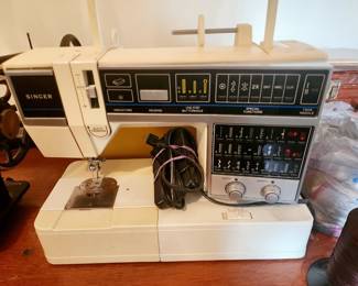 Singer Sewing Machine