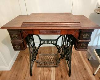 Singer Treadle Sewing Machine