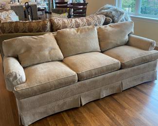 Another look at the Hickory Chair sofa. Upholstered in silk. Recently cleaned. It is exquisite.  Don’t miss the chance to own this top quality, comfortable sofa. Definitely the bargain of the weekend. 