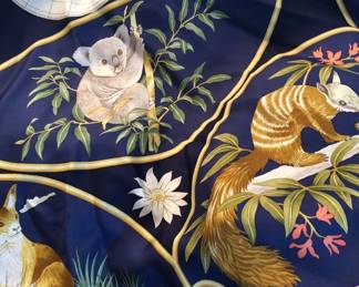 SALVATORE FERRAGAMO SCARF