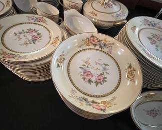 SET OF CHINA NORITAKE 