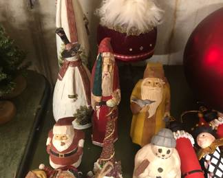 SANTA AND SNOWMEN