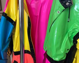 COLORED BLOCK RAIN JACKET