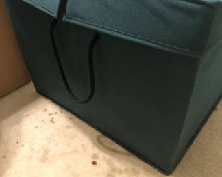 ORNAMENTS STORAGE CONTAINERS