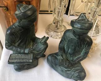 PAIR OF STATUES
