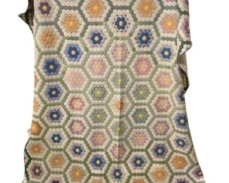 Beautiful Vintage Handmade Patchwork Quilt
