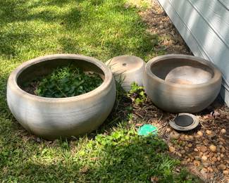 Outdoor planters 