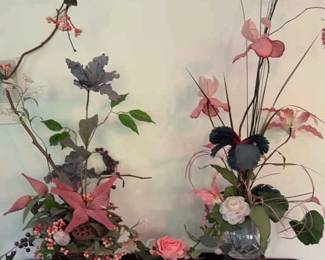 Vintage Goebel Vase, beautfiul Flower Decor and more