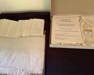 Table Setting 9 Beige Ivory