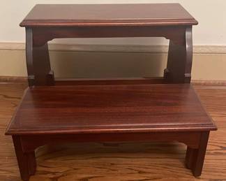 Craftique Mebane Solid Wood Bed Step 