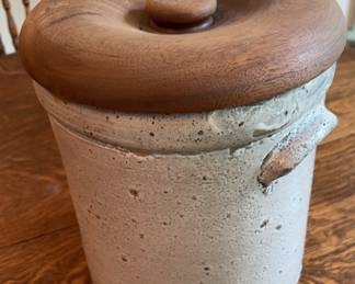 Pottery Jar With Lid