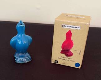 Le Creuset Pie Bird Funnel