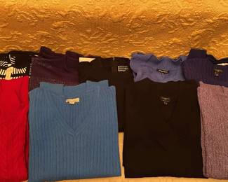 Womens Sweaters Lot