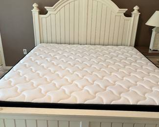 King size bed and mattresses 