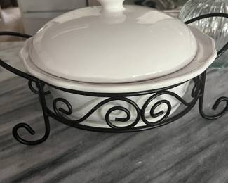 Casserole dish