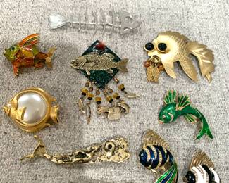 Fish pins