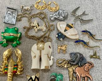 Animal theme jewelry