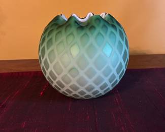 1890 MT WASHINGTON MOTHER OF PEARL BLUE SATIN GLASS QUILTED DIAMOND ROSE BOWL