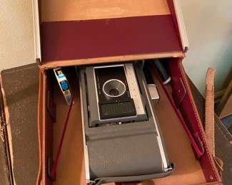 Polaroid camera 