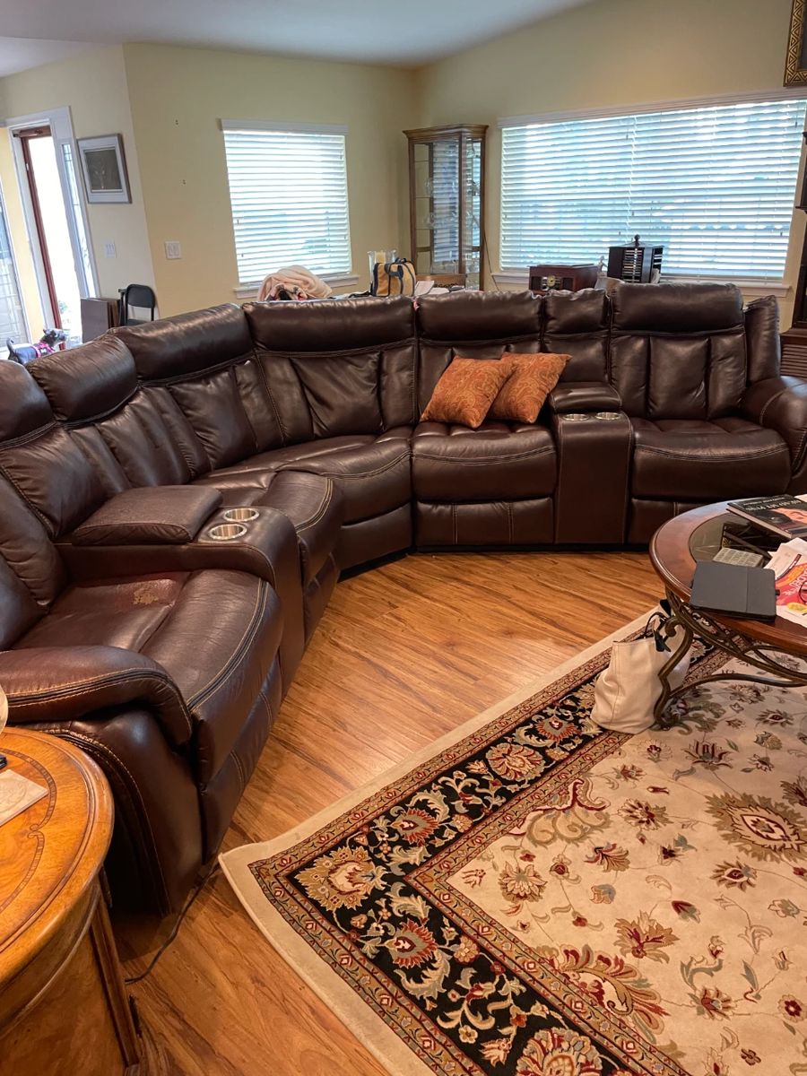 Estate Sale Dunnellon starts on 10/16/2024