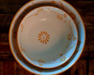 Mixing bowls with a fun print