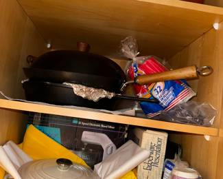 Oh, I spy with my little eye Le Creuset!!
And it is SOLD!