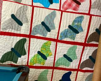 #91	Butterfly Hand-quilted - 70x74	 $45.00 

