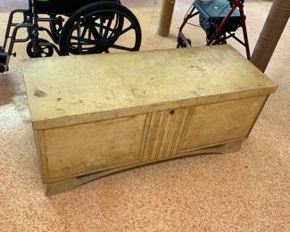 #77	Lane Painted Cedar Chest w/Tray  (as is finish) - 46x17x20	 $75.00 
